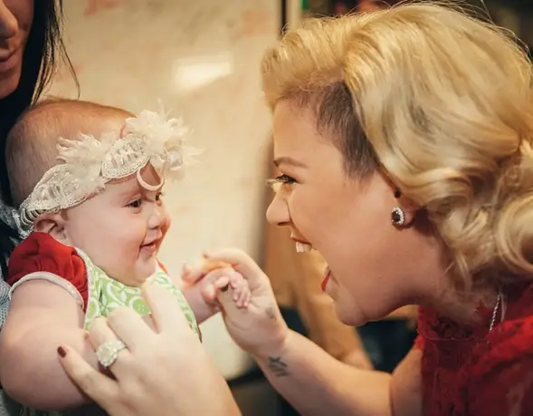 Credit: Kelly Clarkson/Instagram