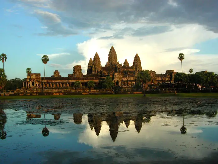 Angkor-Wat-sunset