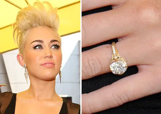 engagement-ring-miley-cyrus