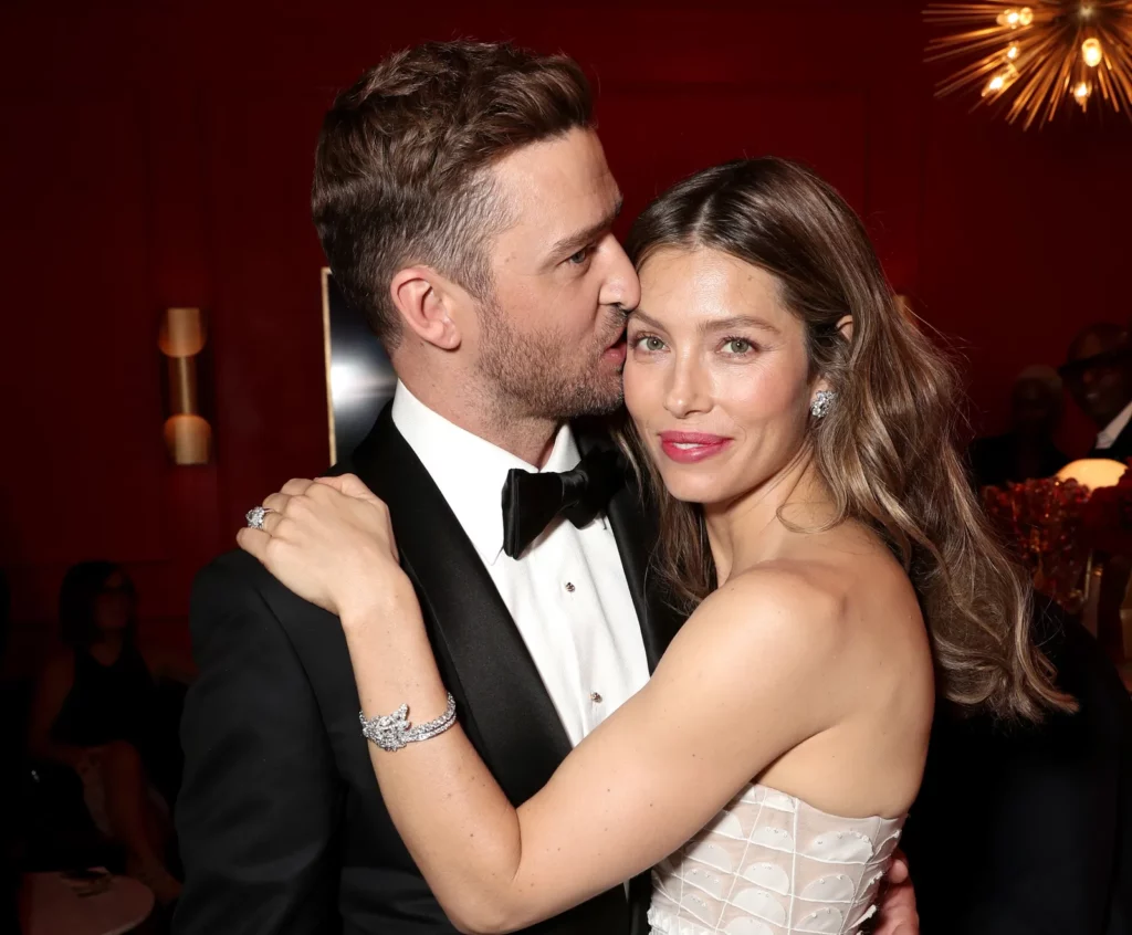 Jessica Biel engagement ring