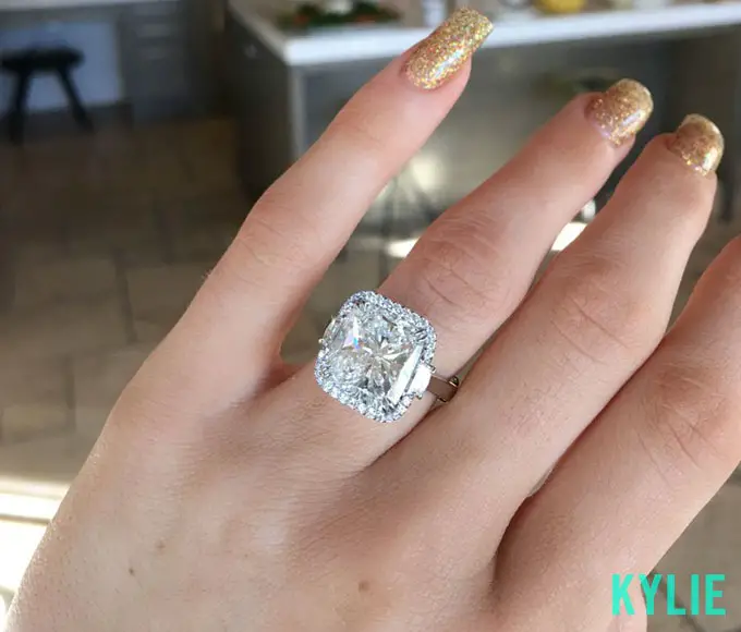 kylie-jenner-engagement-ring