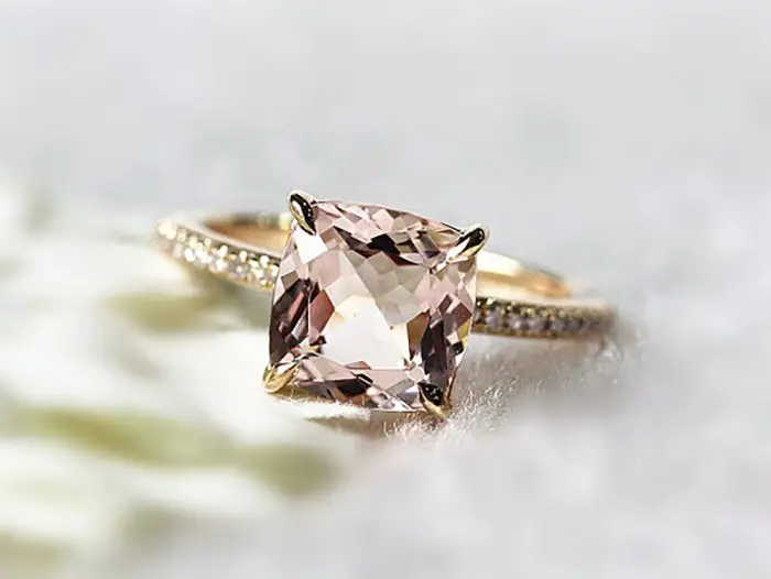 pink-morganite-engagement-ring-700x526