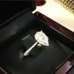 Kaley Cuoco’s Pear Shaped Diamond Ring