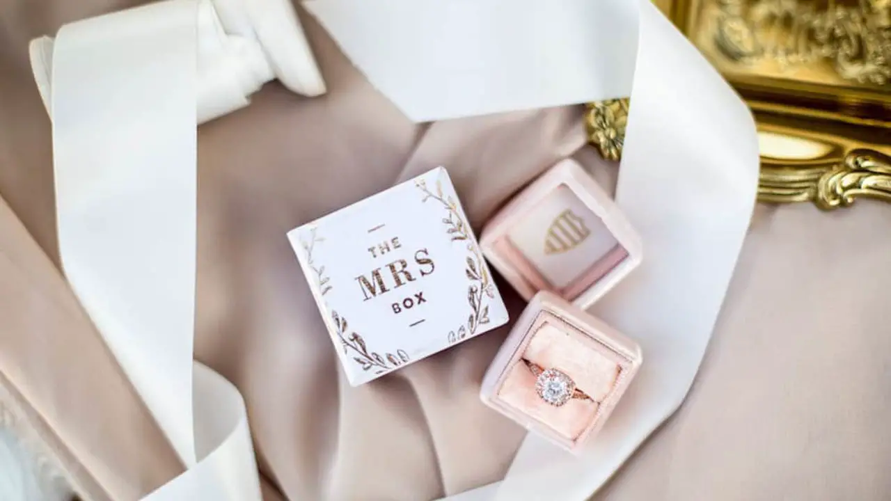 secret ring box