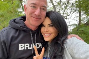Lauren Sanchez’s Engagement Ring: A $2.5 Million Cushion Cut | The