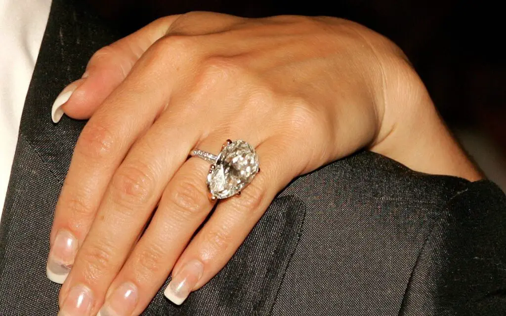 Nicola Peltz’s Engagement Ring