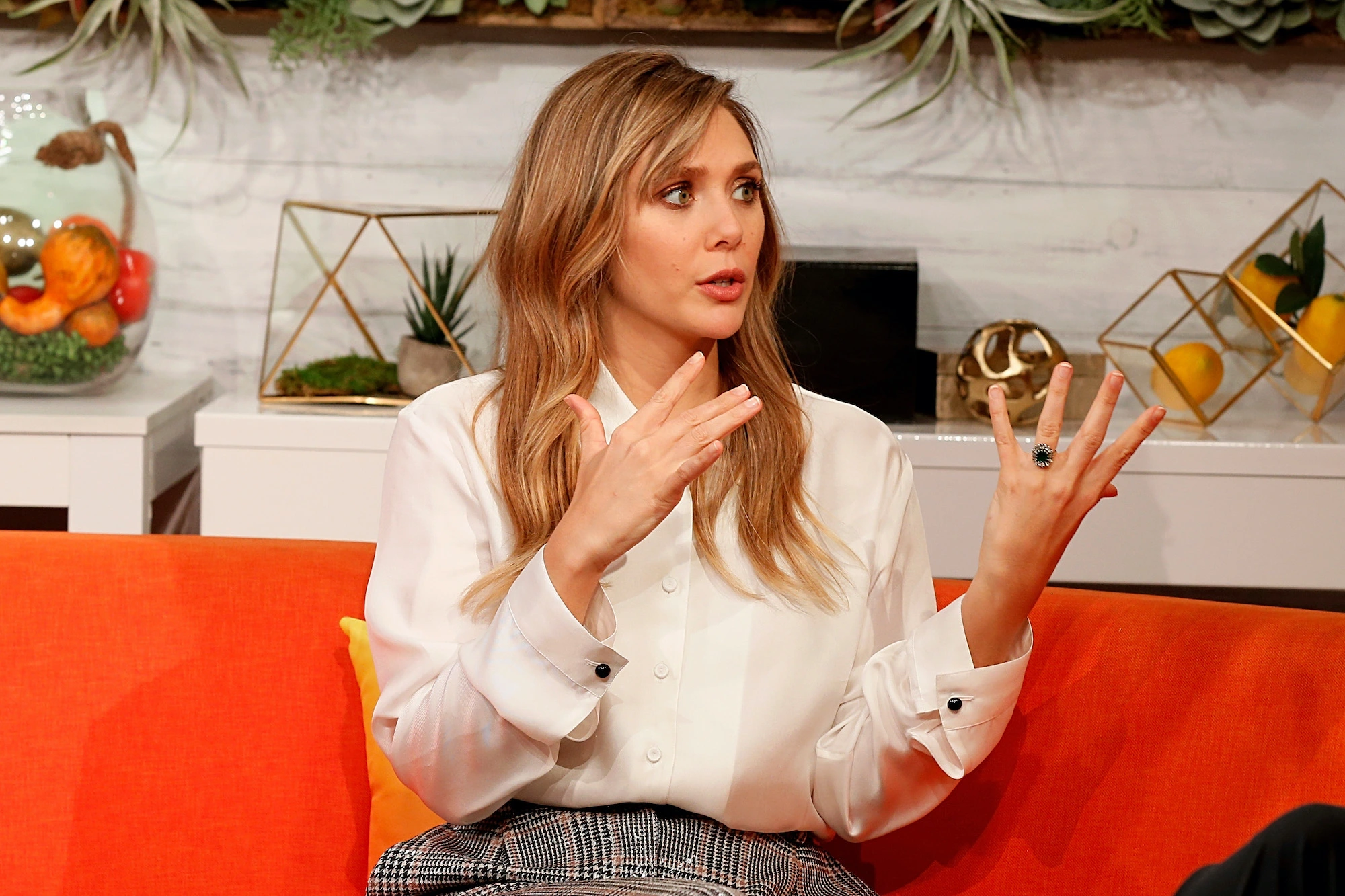 Elizabeth olsen sales engagement ring