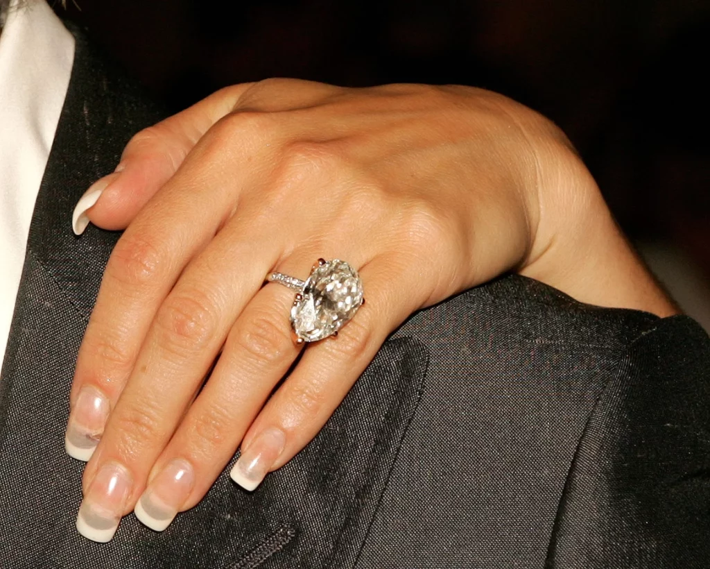 Victoria beckham's engagement rings