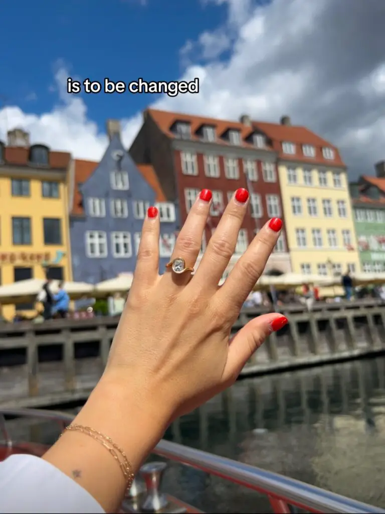 kelsey kotpur engagement ring